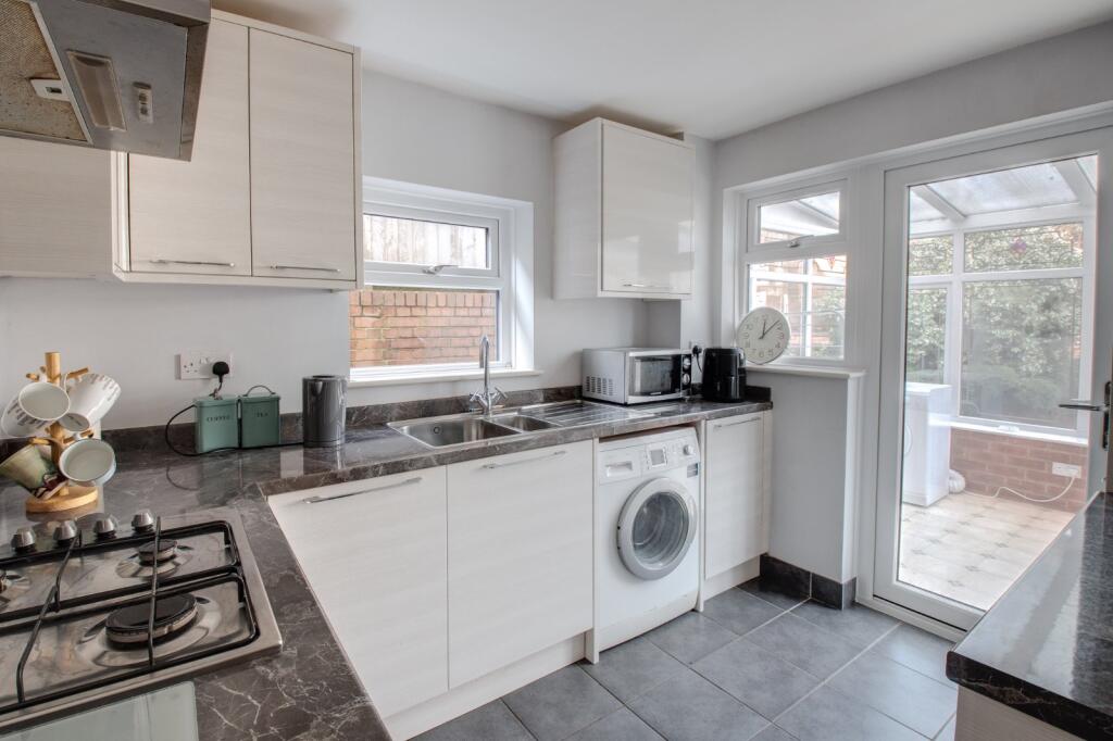 Additional image 7 of Shelley Close, Catshill, Bromsgrove, Worcestershire, B61