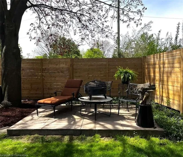 Additional image 29 of 483 Walnut Cres