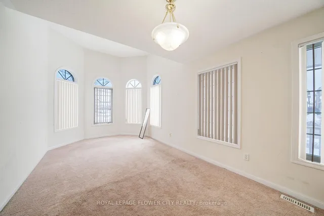 Additional image 8 of 1 Bayridge Dr