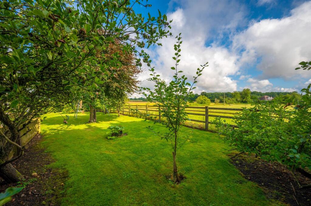 Additional image 30 of Stratford Road, Cranhill