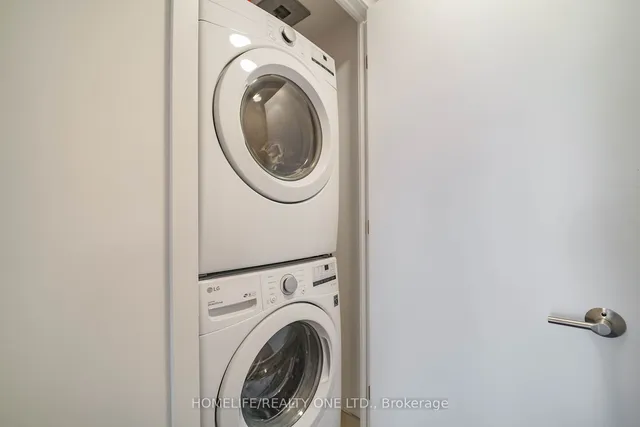 Additional image 31 of 130 River St Unit 2002