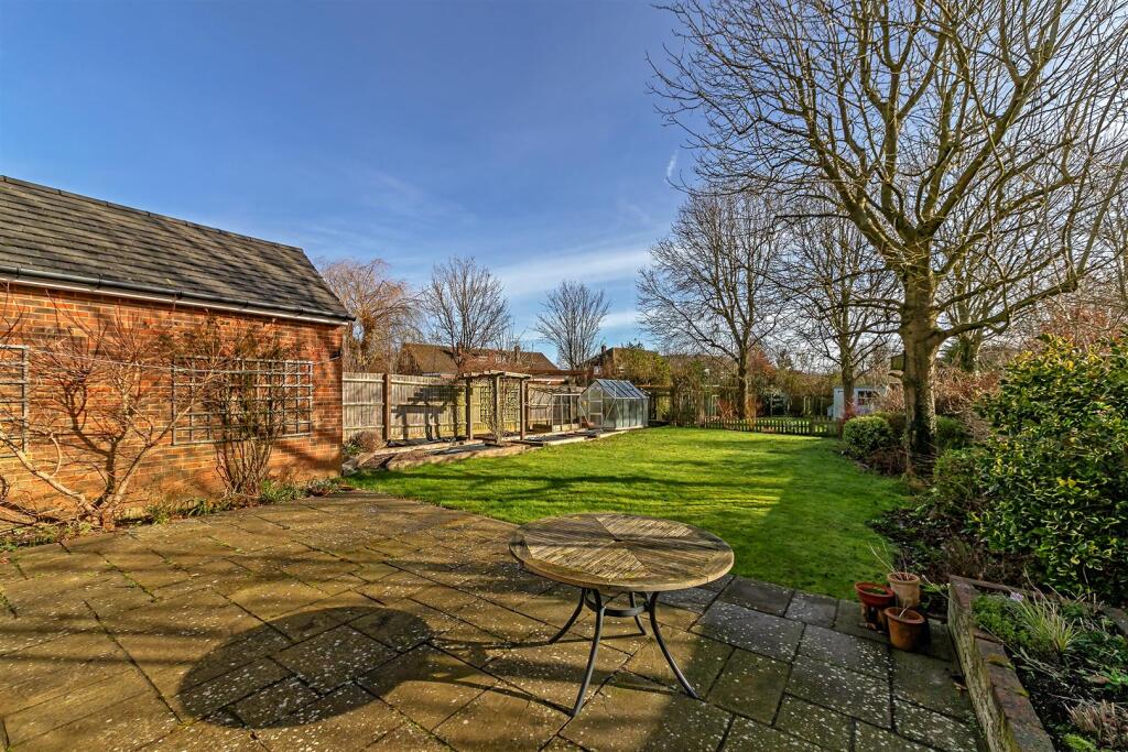 Additional image 43 of Old School Drive, Wheathampstead, St. Albans