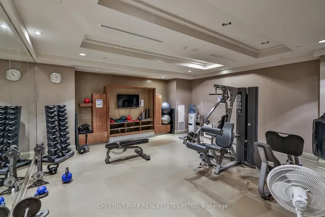 Additional image 34 of 319 Merton St Unit 1013