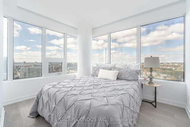 Additional image 9 of 19 Western Battery Rd Unit 3217