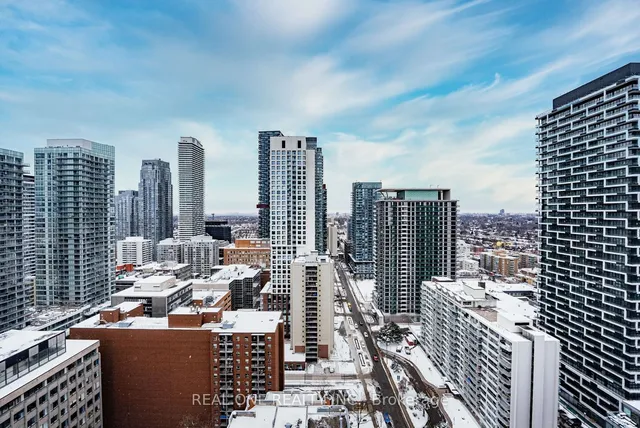 Additional image 29 of 161 Roehampton Ave Unit 2902