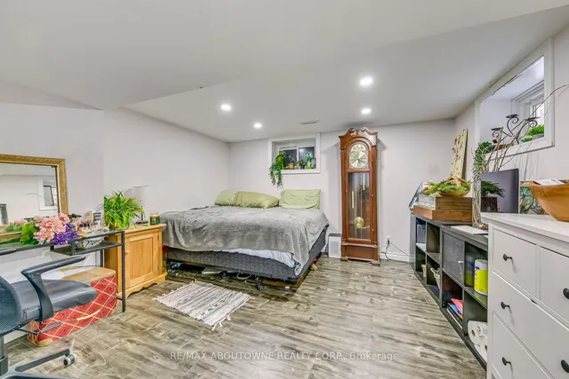 Additional image 37 of 96 royal palm Dr