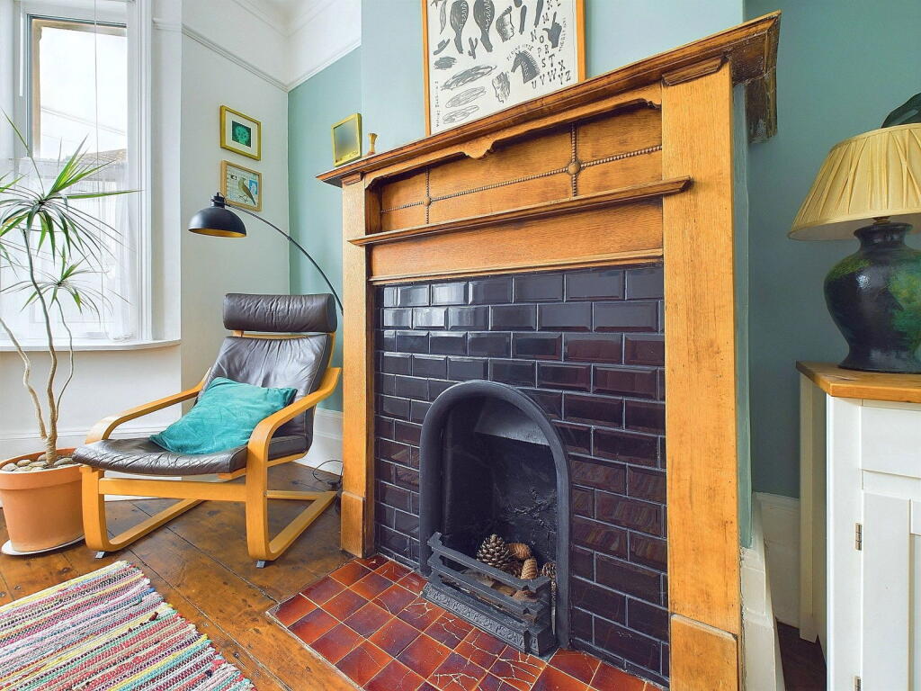 Additional image 4 of Hertford Road, Worthing BN11 1HX