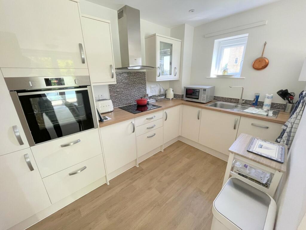 Additional image 9 of 47 Parkstone Road, Poole, BH15