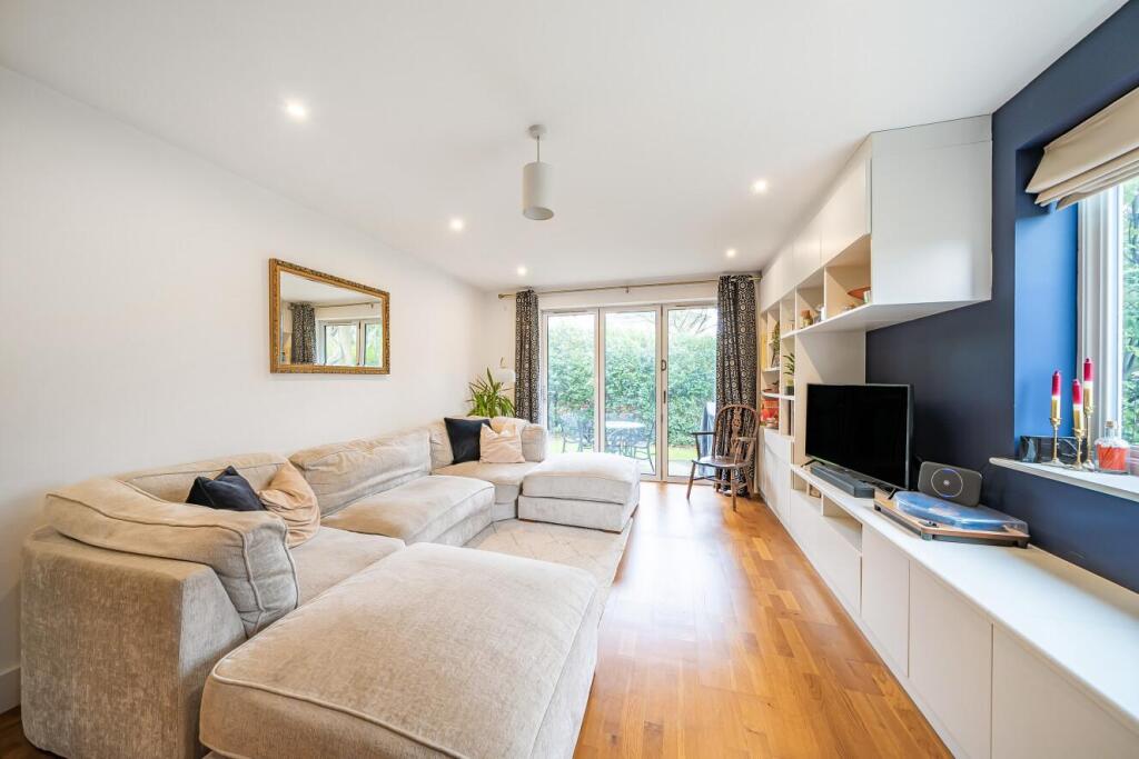 Additional image 6 of Foxgrove Road, Beckenham