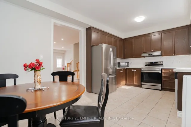 Additional image 18 of 7 Berringer Grve