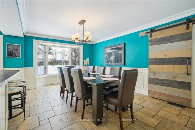 Additional image 8 of 300 Shoreview Rd