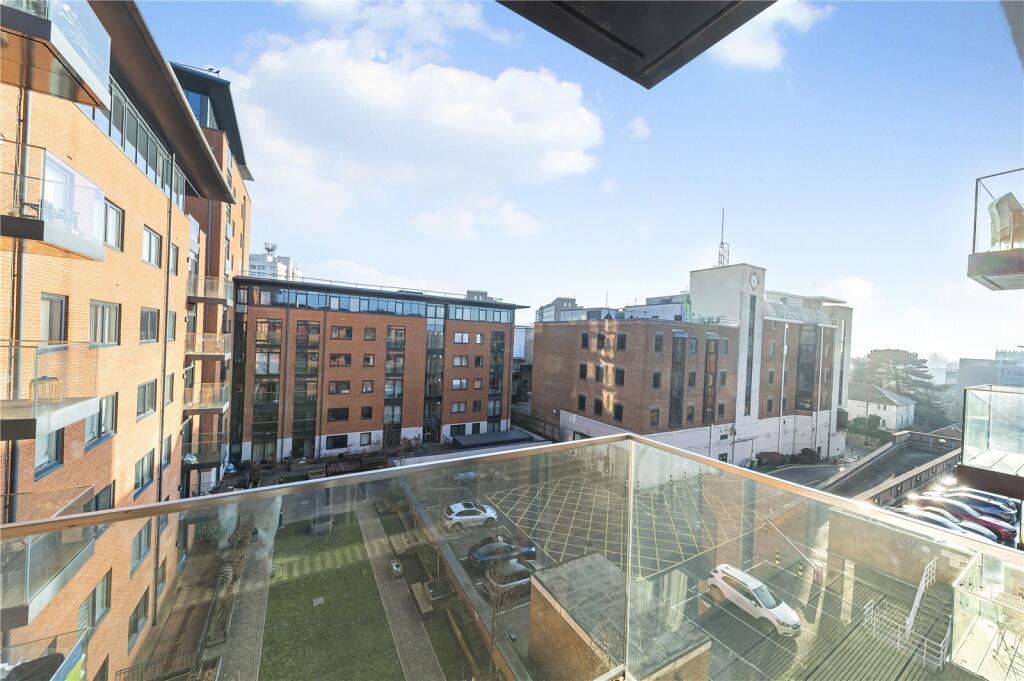 Additional image 11 of Ringers Road, Bromley, BR1