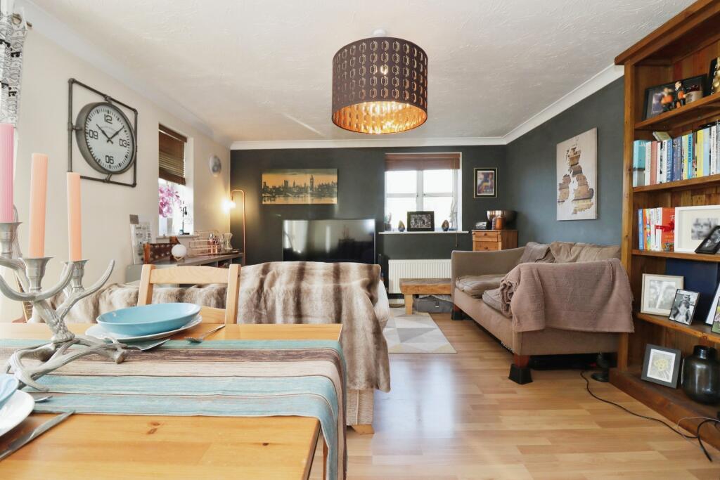 Additional image 4 of Strathearn Drive, Westbury-on-Trym, Bristol, Somerset, BS10