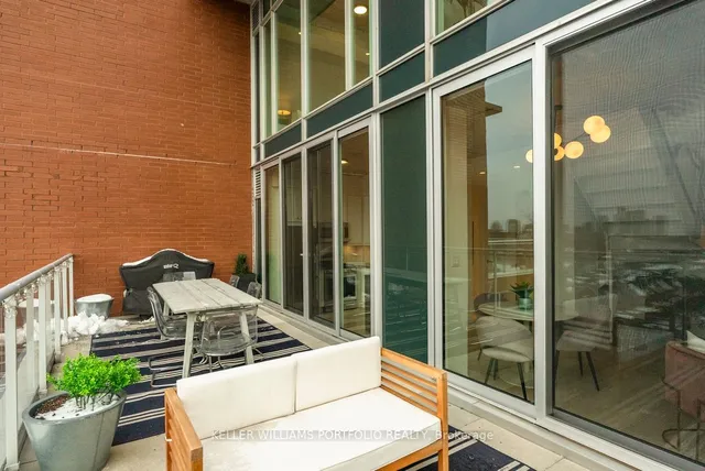 Additional image 28 of 301 Markham St Unit PH 806