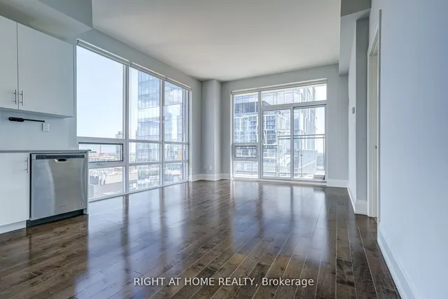 Additional image 7 of 460 Adelaide St Unit PH120