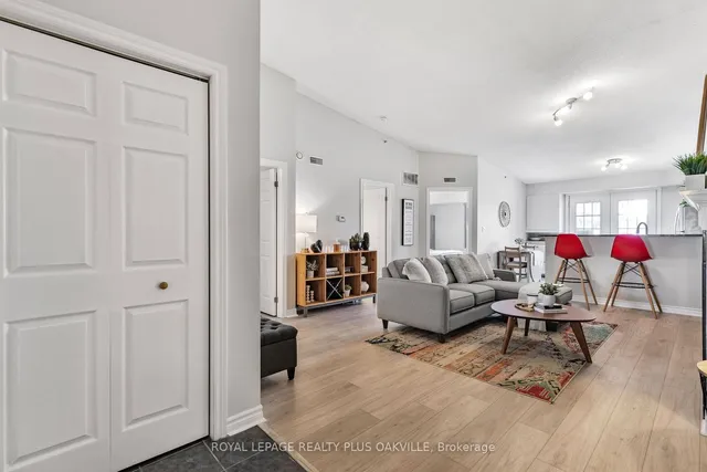 Additional image 4 of 4015 Kilmer Dr Unit 405