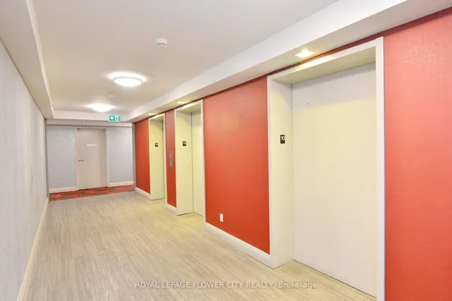 Additional image 8 of 30 Meadowglen Pl Unit 1003