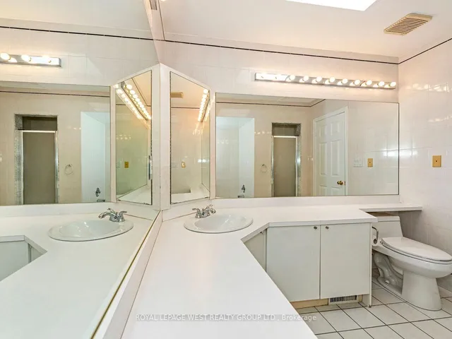 Additional image 29 of 42 Tilden Cres