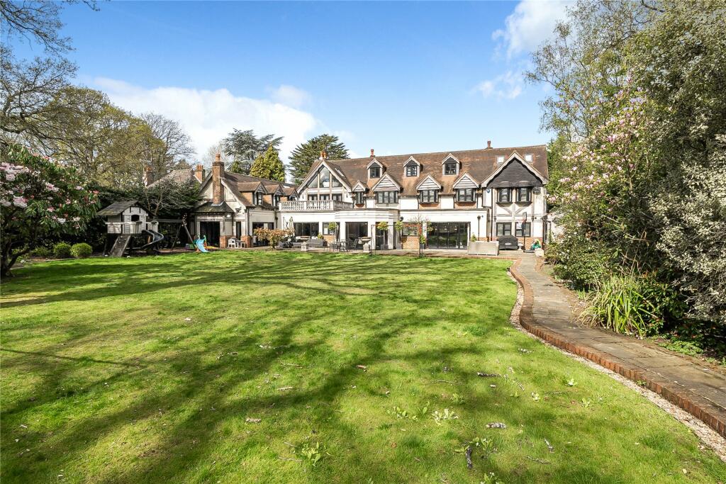 Additional image 39 of Park Avenue, Farnborough Park, Orpington