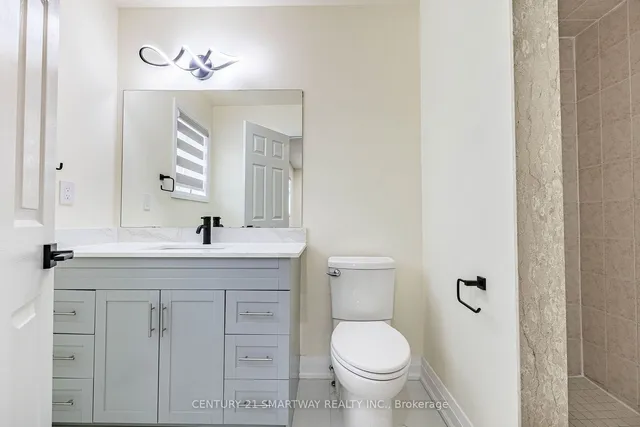 Additional image 25 of 212 Twin Pines Cres