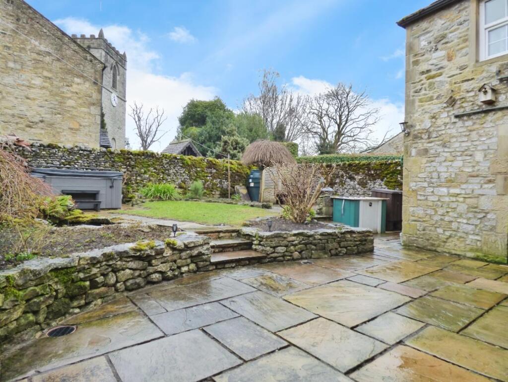 Additional image 24 of Kettlewell