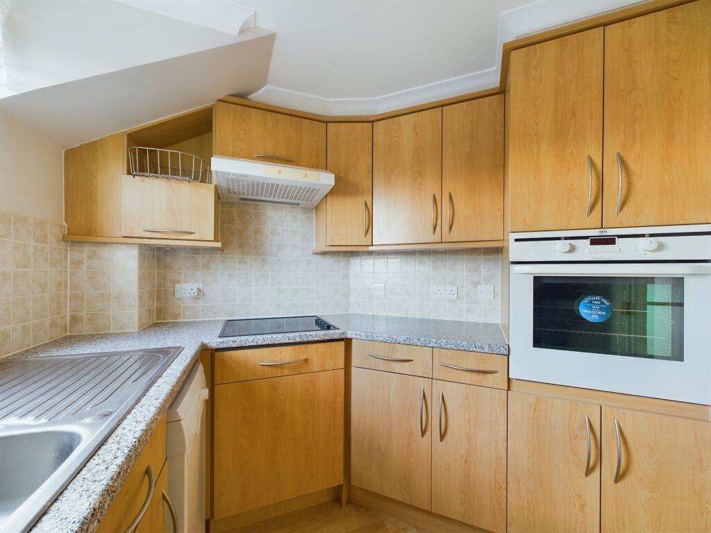 Additional image 6 of Kirk Brae, Cults, AB15