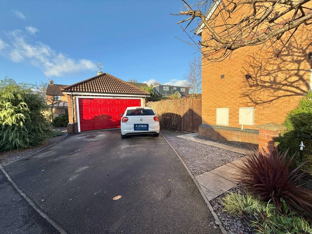 Additional image 21 of Rosemere Drive, Backford, Chester