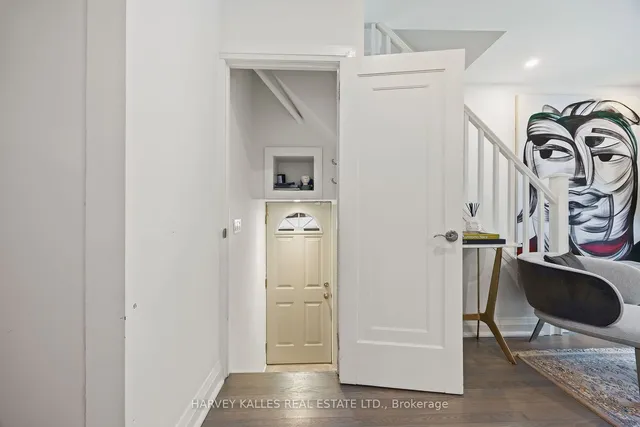 Additional image 32 of 39 Carmichael Ave