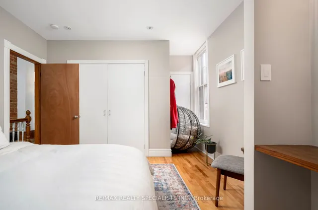 Additional image 33 of 48 Leopold St