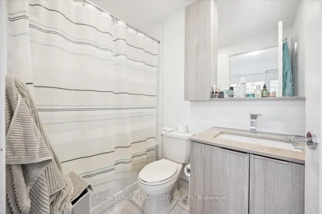 Additional image 15 of 70 Annie Craig Dr Unit 1407