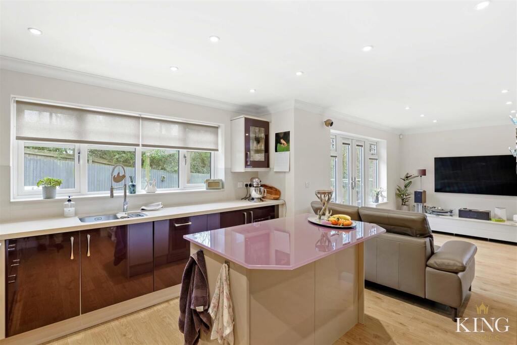 Additional image 9 of Hill Meadow View Astwood Bank, B96 6BF