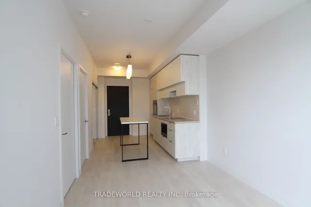 Additional image 3 of 8 Eglinton Ave Unit 1210
