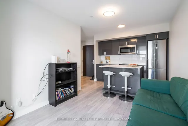 Additional image 18 of 38 Monte Kwinter Crt Unit 1413