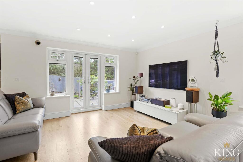 Additional image 8 of Hill Meadow View Astwood Bank, B96 6BF