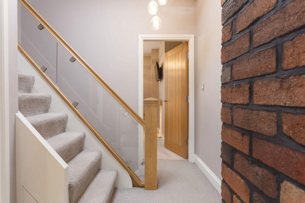 Additional image 11 of West Lane, Baildon, Shipley, BD17 5HD