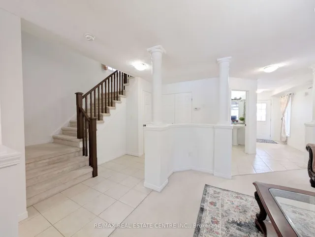 Additional image 6 of 434 Woodbine Ave