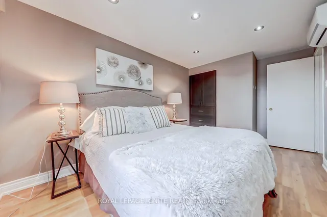 Additional image 17 of 120 Murison Blvd Unit 4