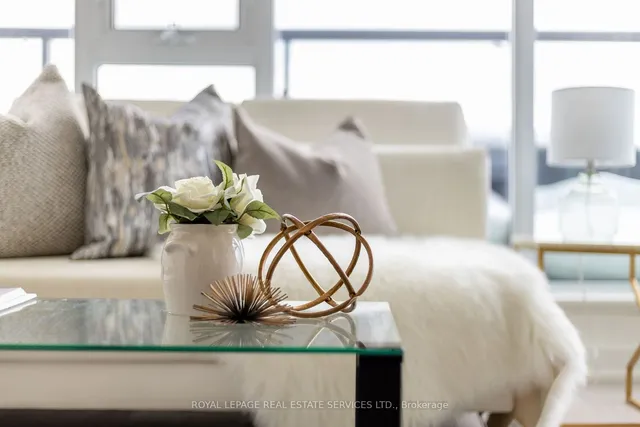 Additional image 7 of 859 The Queensway Unit 911