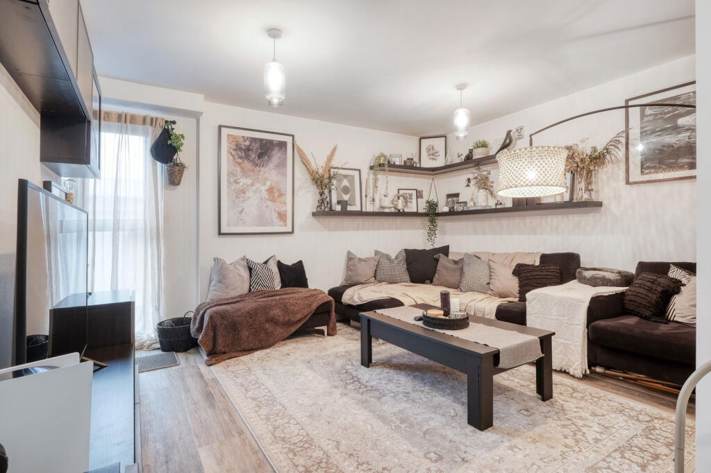 Additional image 8 of High Street, Birmingham, B14 7BB