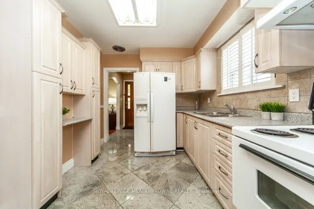 Additional image 17 of 47 Jodphur Ave