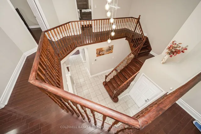 Additional image 35 of 60 Capistro St