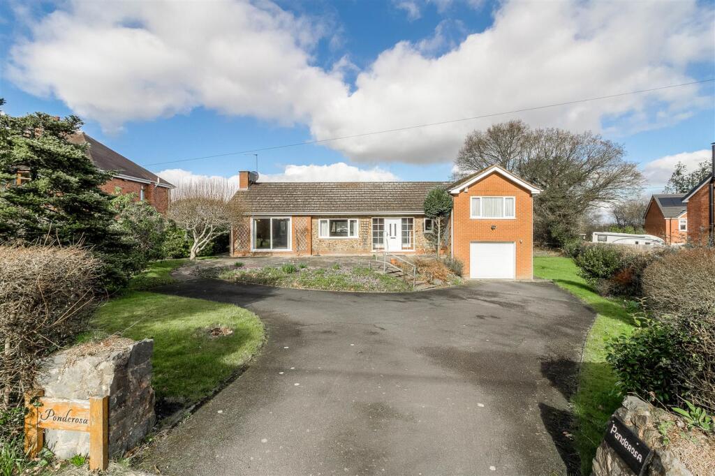 Additional image 2 of Dunns Lane, Dordon, B78