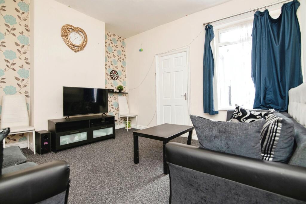 Additional image 17 of Thompson Road, Oldbury