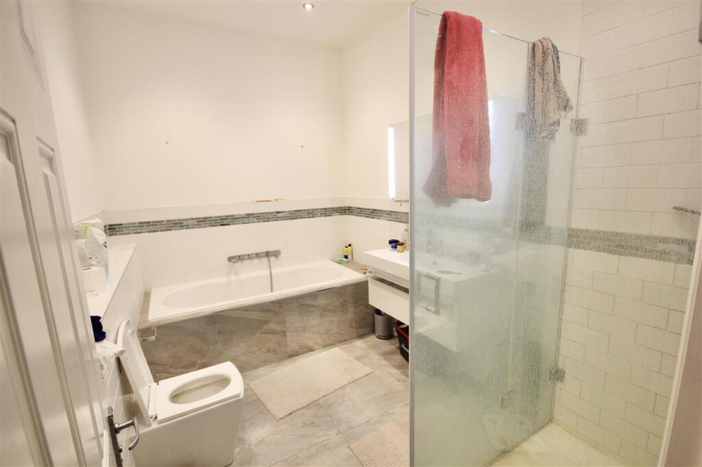 Additional image 6 of Tollard Court, West Cliff Road, Bournemouth, Bournemouth