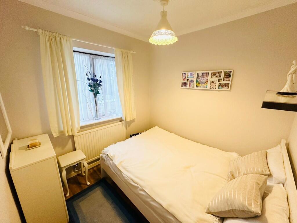 Additional image 16 of Woodvale Way, Bradford