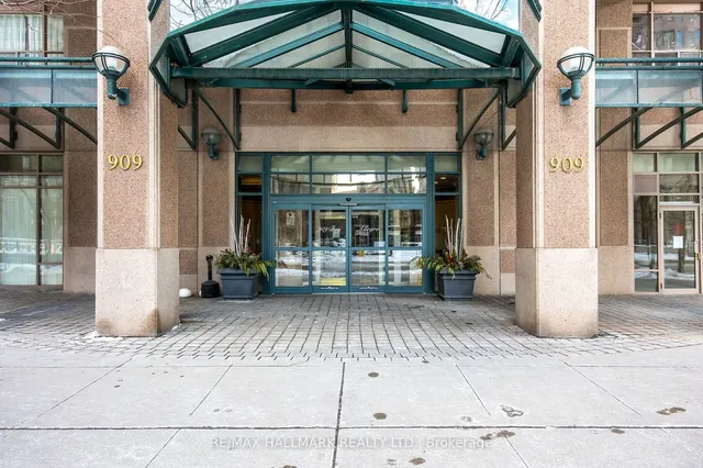 Additional image 28 of 909 Bay St Unit 709