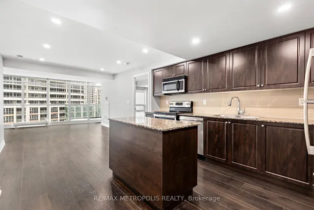 Additional image 5 of 209 Fort York Blvd Unit 678