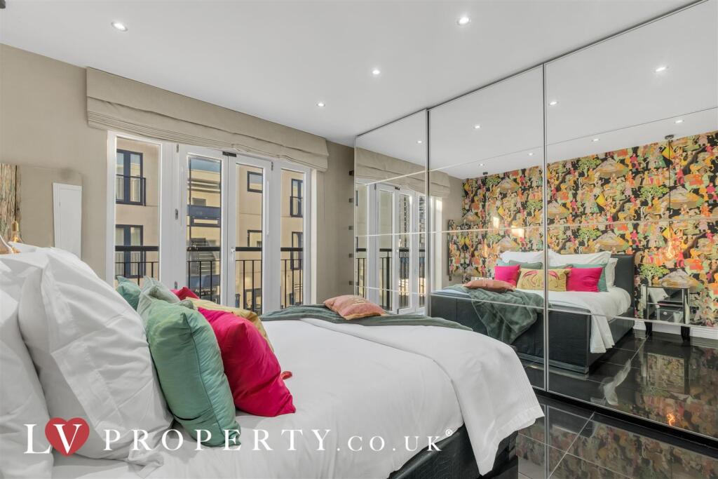 Additional image 12 of Royal Arch Apartments, The Mailbox