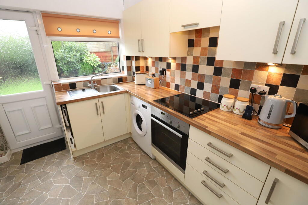 Additional image 8 of Winmarleigh Close, Bury, BL8 2TA