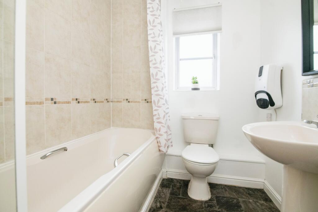 Additional image 15 of Cavalier Drive, Halesowen, B63